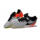 Nike Tiempo Legend 6 FG ACC - Cuir Homme Crampon Foot - Blanc Orange Noir